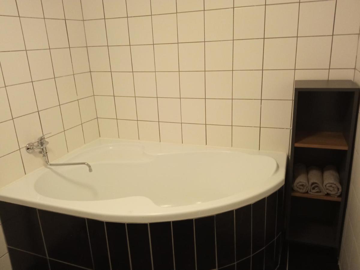 Apartman Hulin, Chrastany Kültér fotó